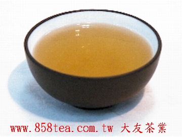 新茶 (金黃色新製生茶)