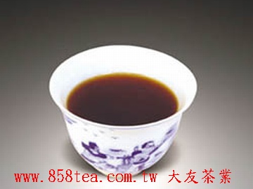 7563嫩芽茶磚的湯色棗紅明亮